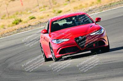 media/Jun-07-2025-Speed Ventures (Sat) [[b125dfaa5b]]/Purple group/Turn 2 (Session 1)/